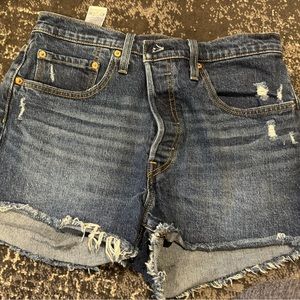 Levi Jean Shorts